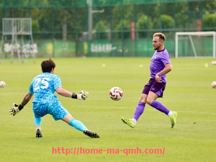 球盟会官网-法甲马赛欧战表现:马赛在欧战中的表现与成绩分析